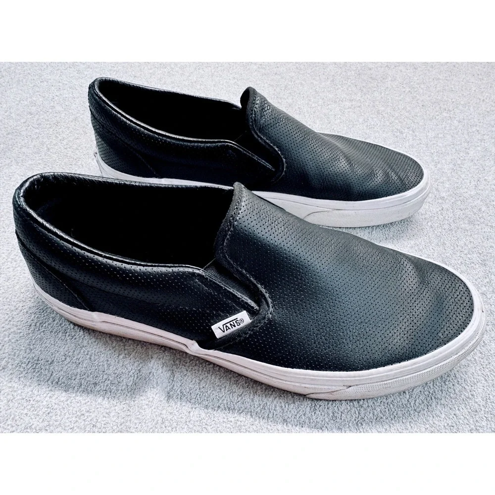 Vans Classic Slip-On Mens 11 Black Perforated Leather Skate Sneakers Streetwear